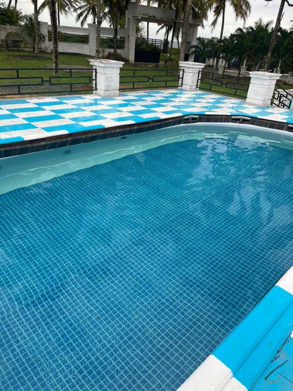 Ceylonta Beach Resort And Spa 함반토타 외부 사진